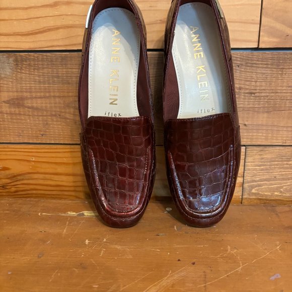 Anne Klein Loafers - Picture 2 of 6